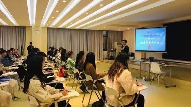 企业培训定制方案：如何打造高效人才培养策略