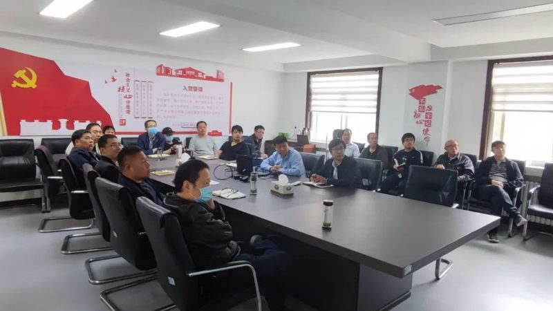 上海叉车证考试费用揭秘：费用构成与选择指南
