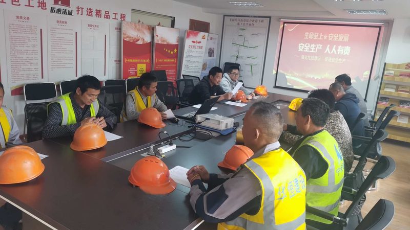 实操培训：侧重实际操作能力培养